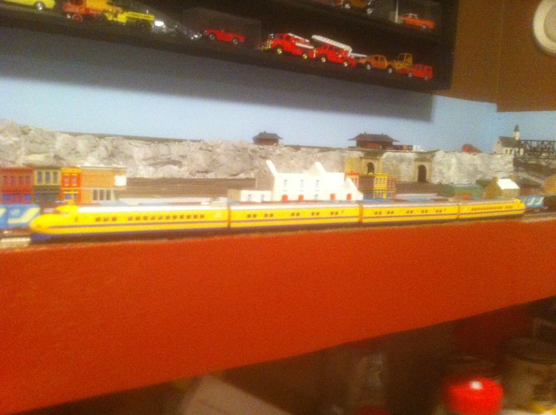 z scale dr yellow