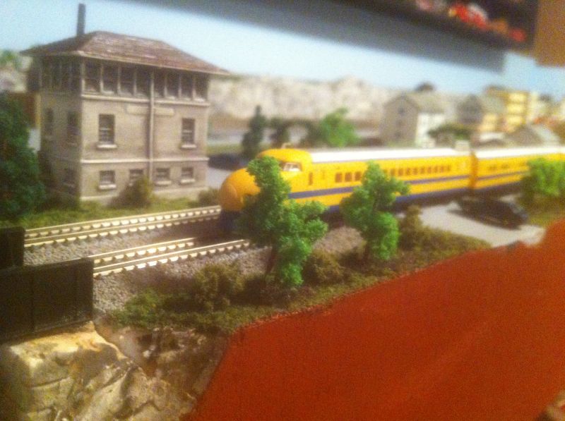 z scale dr yellow
