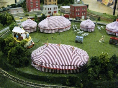 DC ZBend Circus